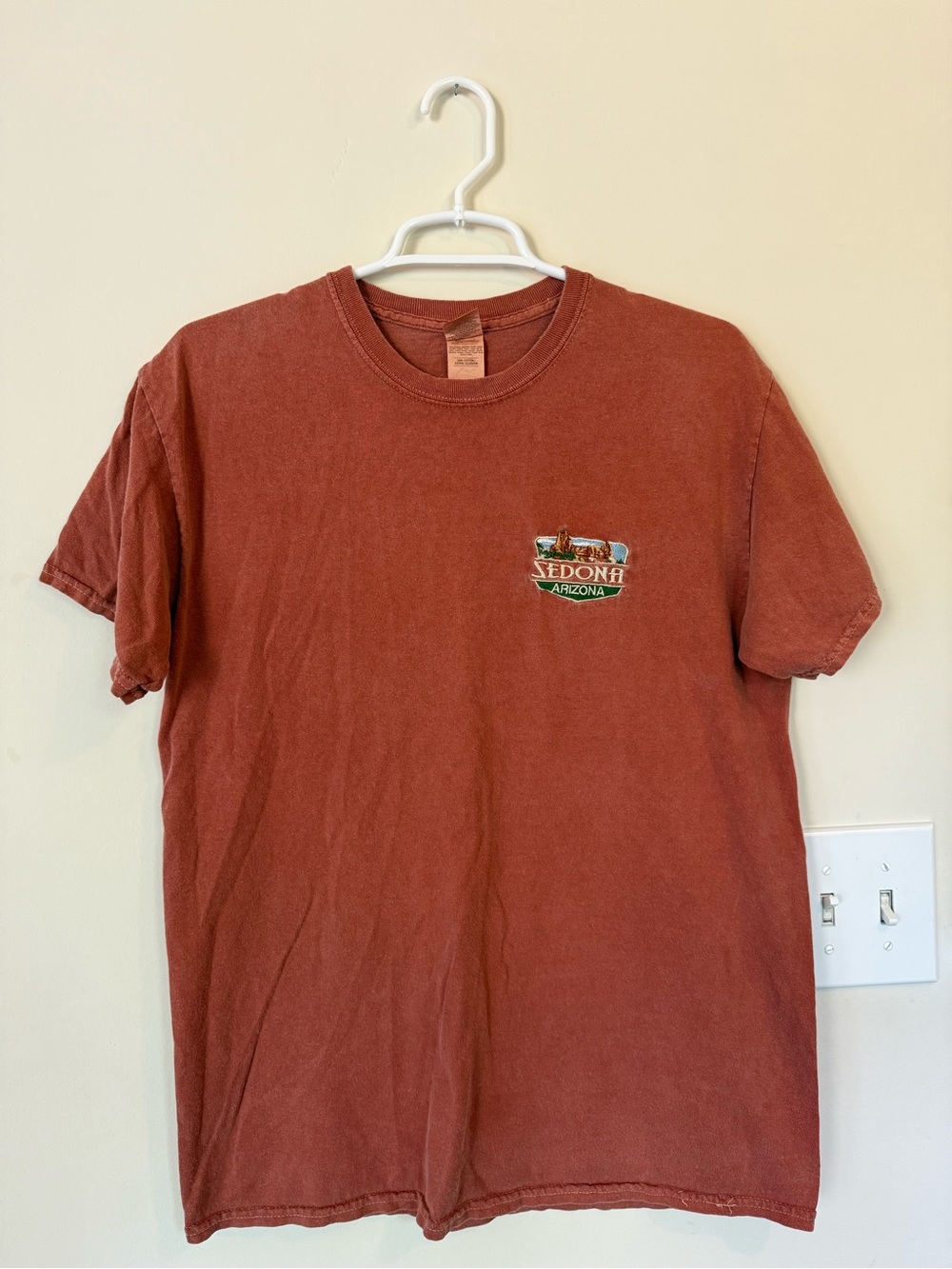 Sedona Arizona Men's Rust Graphic Crewneck T-Shirt